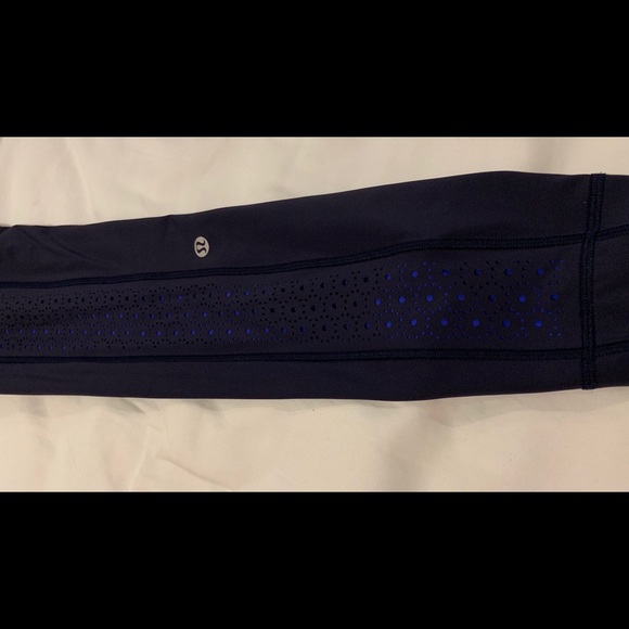 lululemon Color Me Quick 7/8 leggings - Picture 6 of 10